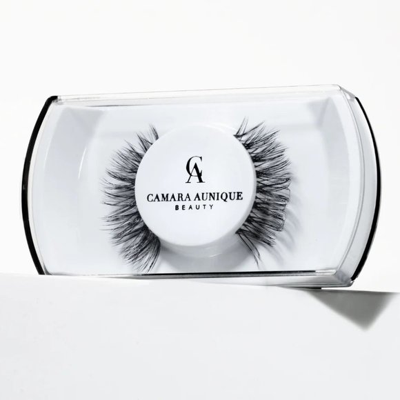 Camara Aunique Lashes in Mary Lash - Picture 1 of 2